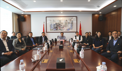 济南百乐博集团组织收听收看中国共产党第二十次天下代表大会开幕会盛况